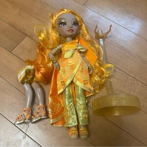 Rainbow High 11” Meena Fleur Doll and Accessories in EUC